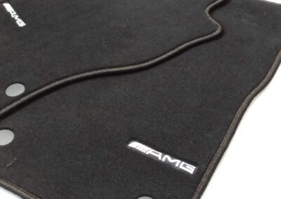 Aukštos kokybės automobilių kilimėliai